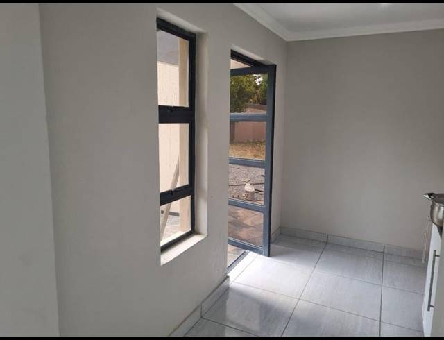 4 BEDROOM DETACHED FOR SALE IN LIEFDE EN VREDE